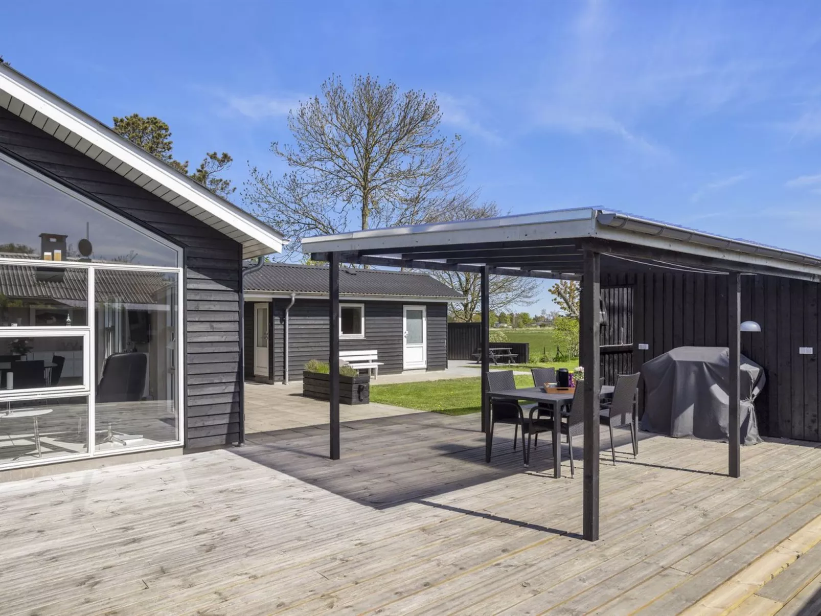 "Herwarth" - 400m from the sea-Outside