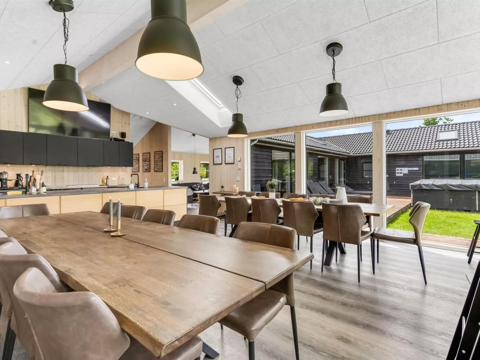 "Matild" - 400m from the sea-Dedans