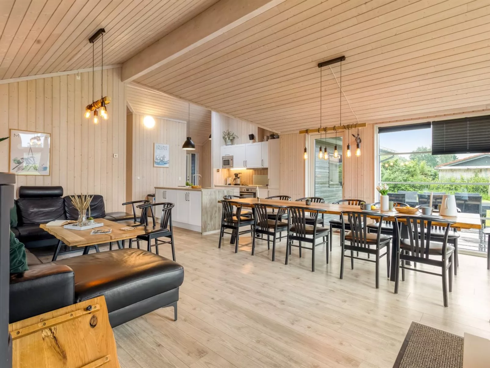 "Bernadine" - 500m from the sea-Dedans