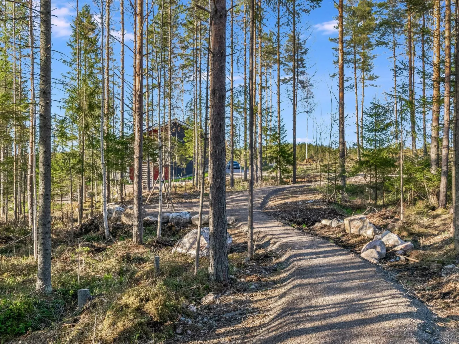 Järven idylli-Inside