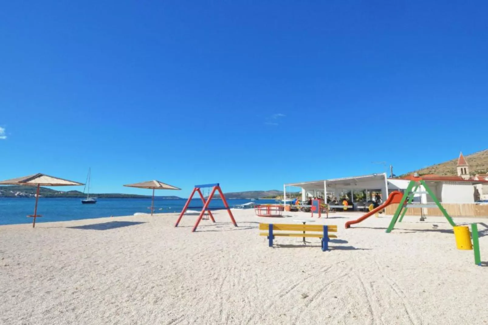 Apartment Sunshine Trogir - Three Bedroom Apartment with Balcony-Extérieur