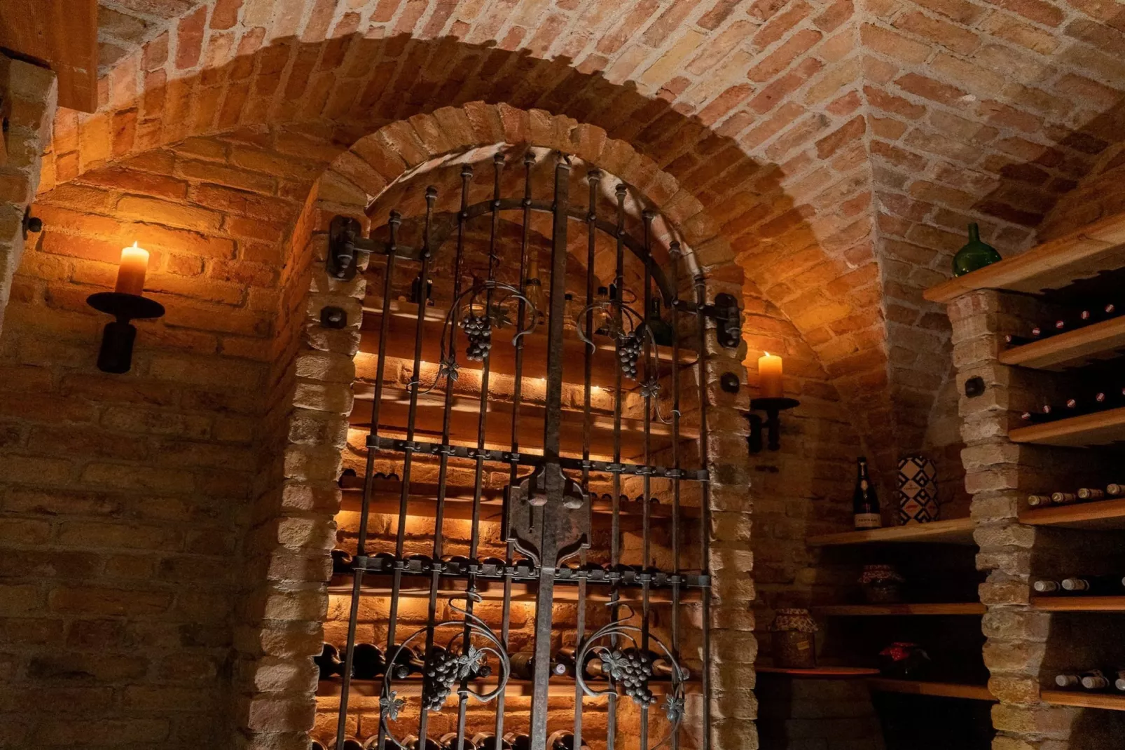 Bad Kleinkirchheim Lush and Spacious Villa with Indoor Pool and Wellness - Seven Bedroom Villa-Outdoor