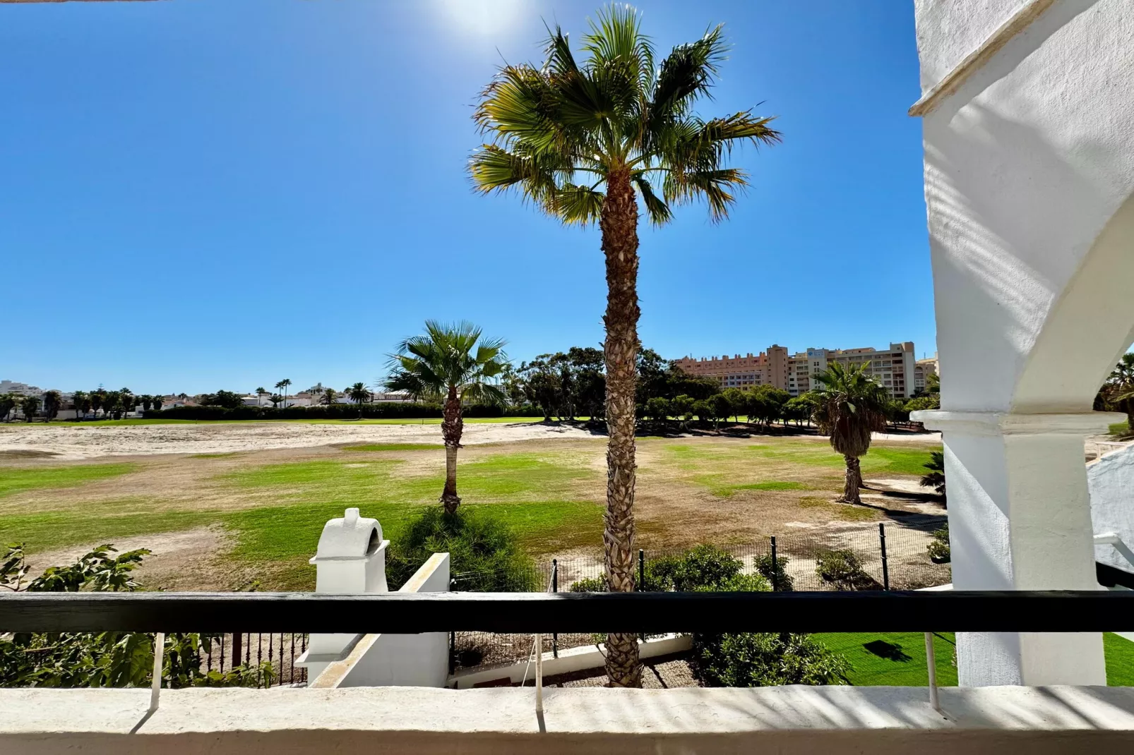 Golf Center 1 - 11-Vue d'été