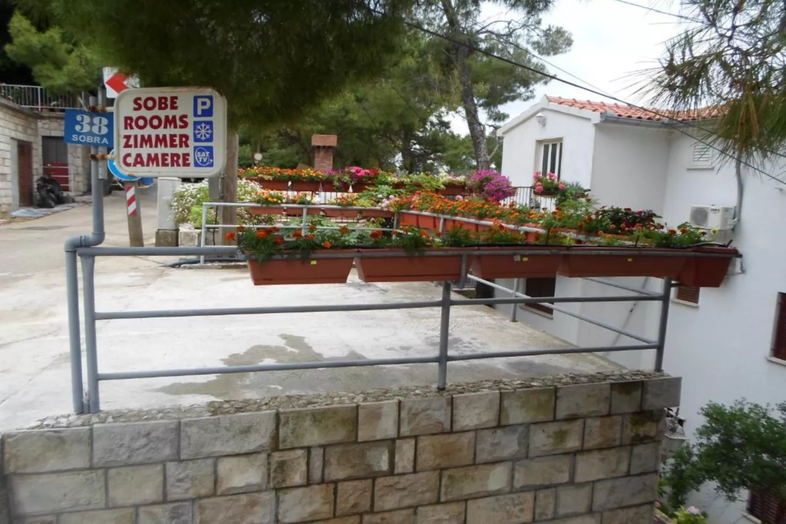 Guest House Sobra 38 - Double Room  with Garden View  3-Outdoor