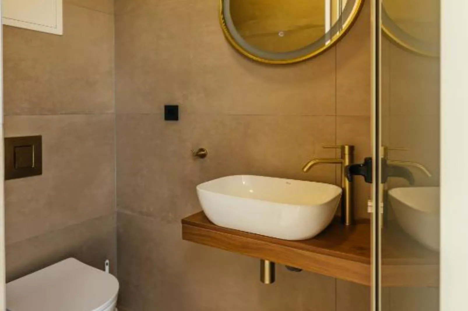 Luxury Villa Lara with Heated Pool, Hot-Tub and Sauna - Six Bedroom Villa with Pool-Bathroom