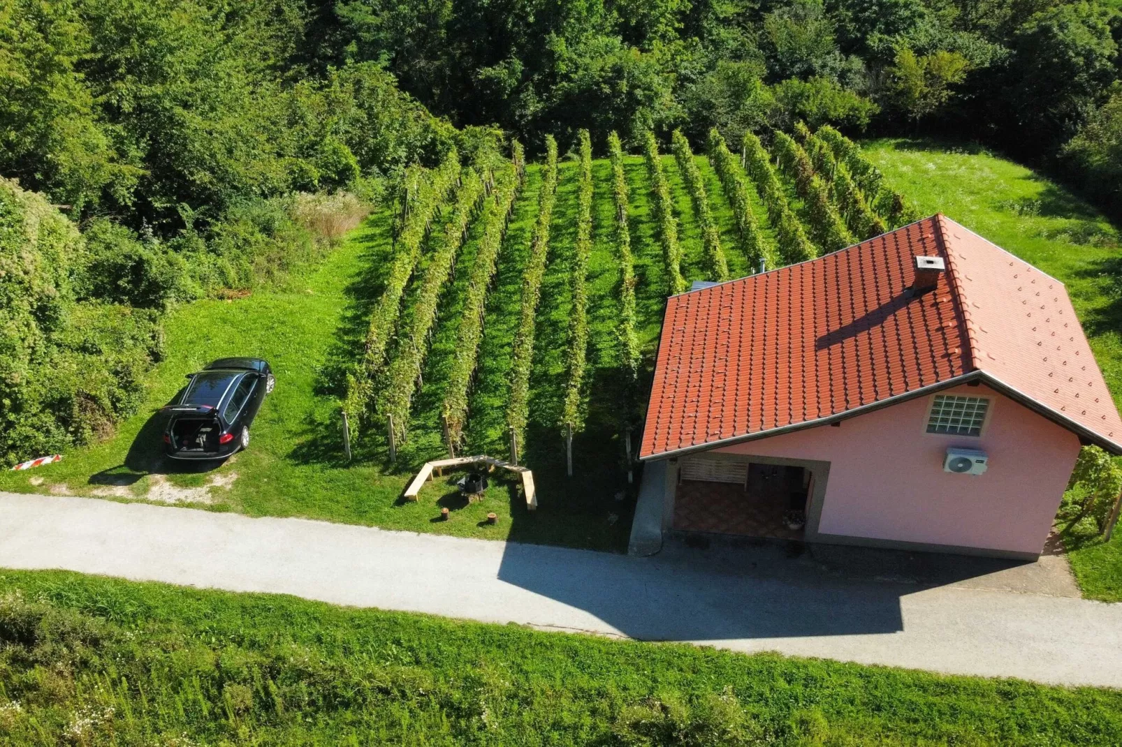 Harvest Horizon Holiday Home with Sauna - One Bedroom Holiday Home-View