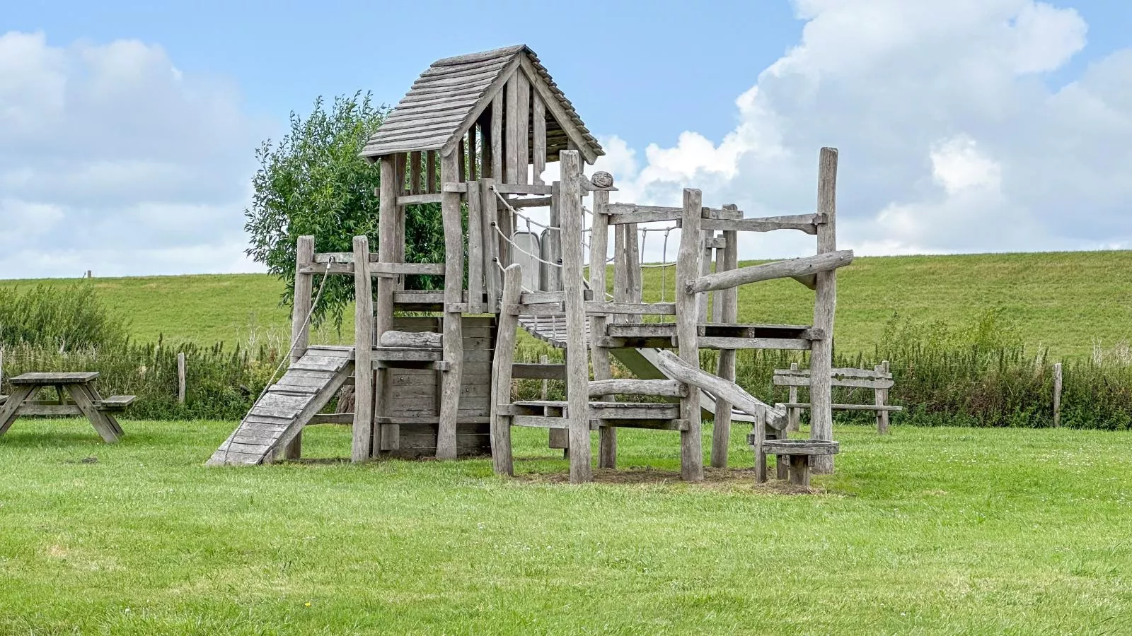 Dune Design 39-Park facilities