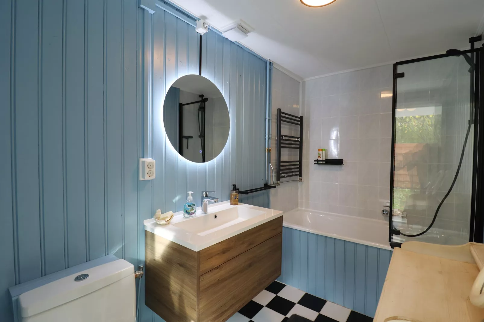 Casa Divera-Bathroom