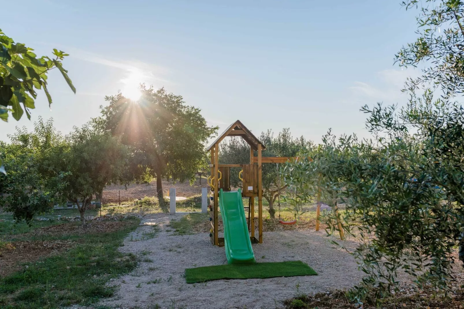 Authentic Villa Storia-Jardins en été