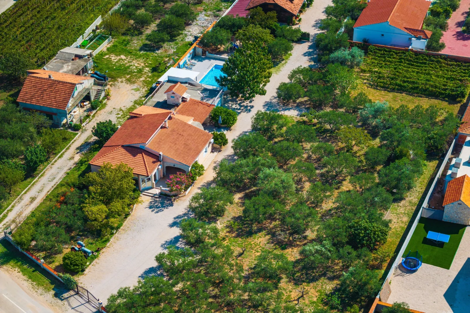 Holiday home Nadalina-Zones été à 1 km