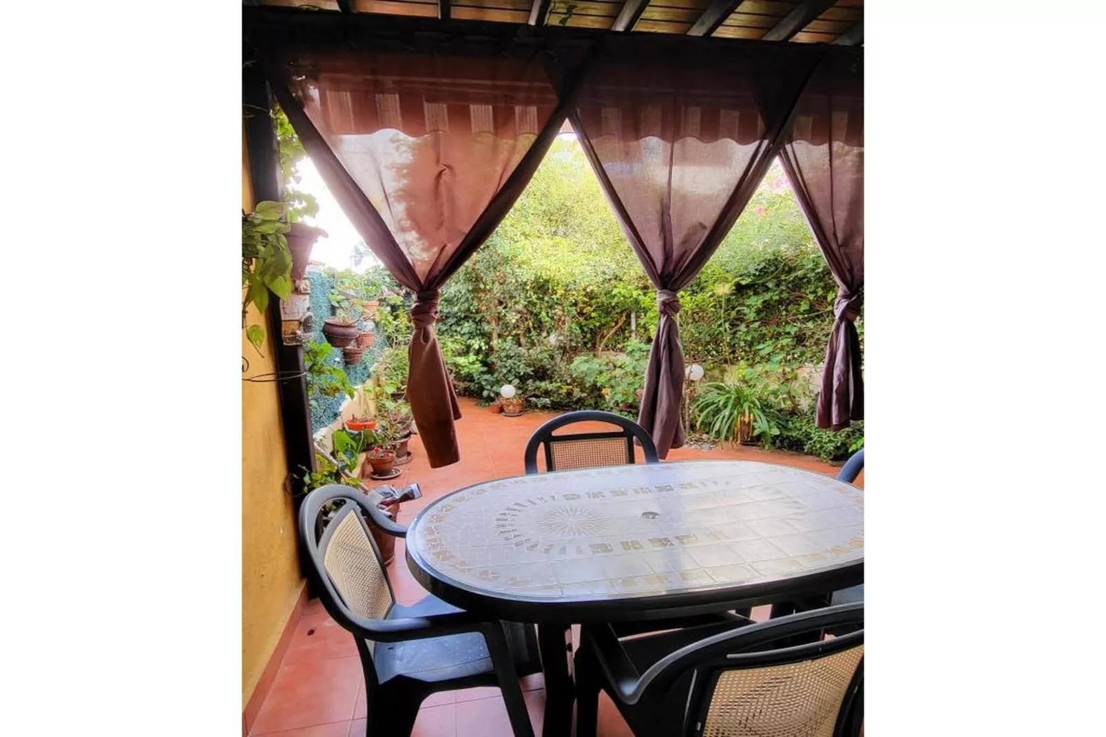 CT 368 AL - Faro's Casa Primera Linea Naturista Veraplaya-Terrasse/Balkon