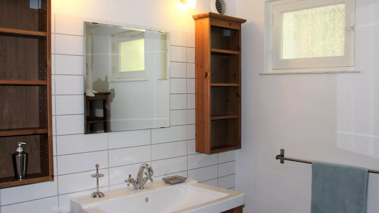 Les Palmiers-Bathroom