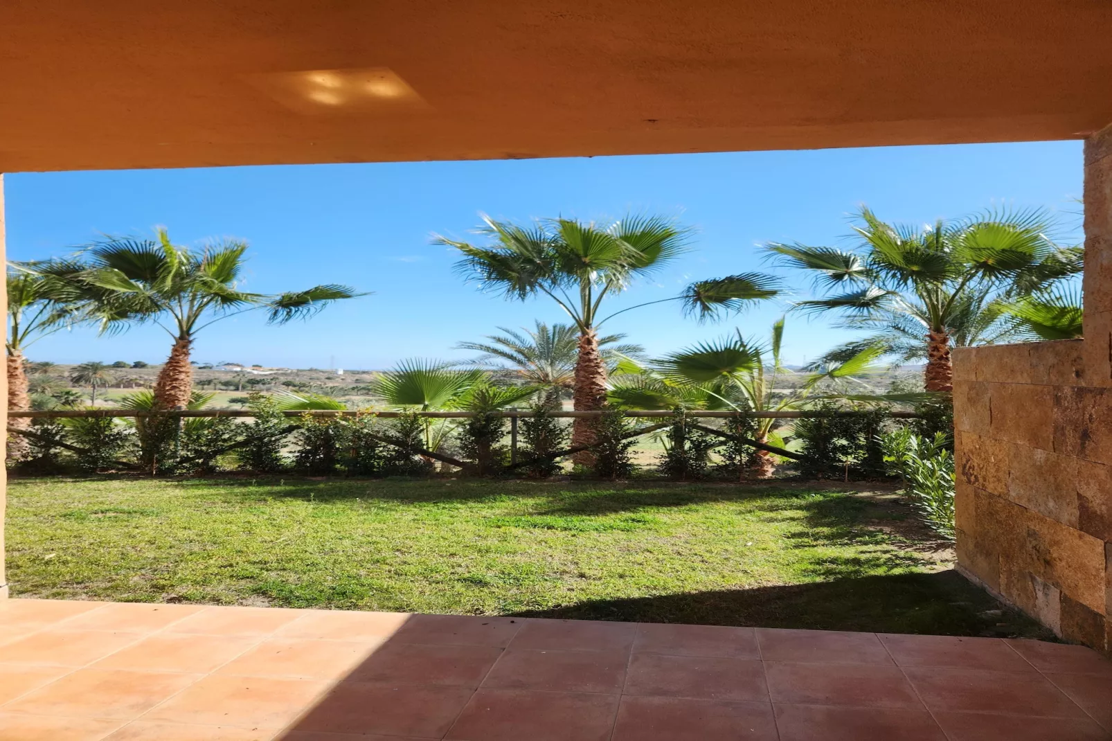 CT 347 AL - Faro's Gardenapartment - Valle del Este-Jardins en été