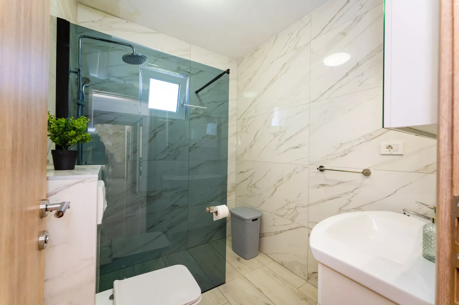 Holiday home Briscola-Salle de bain