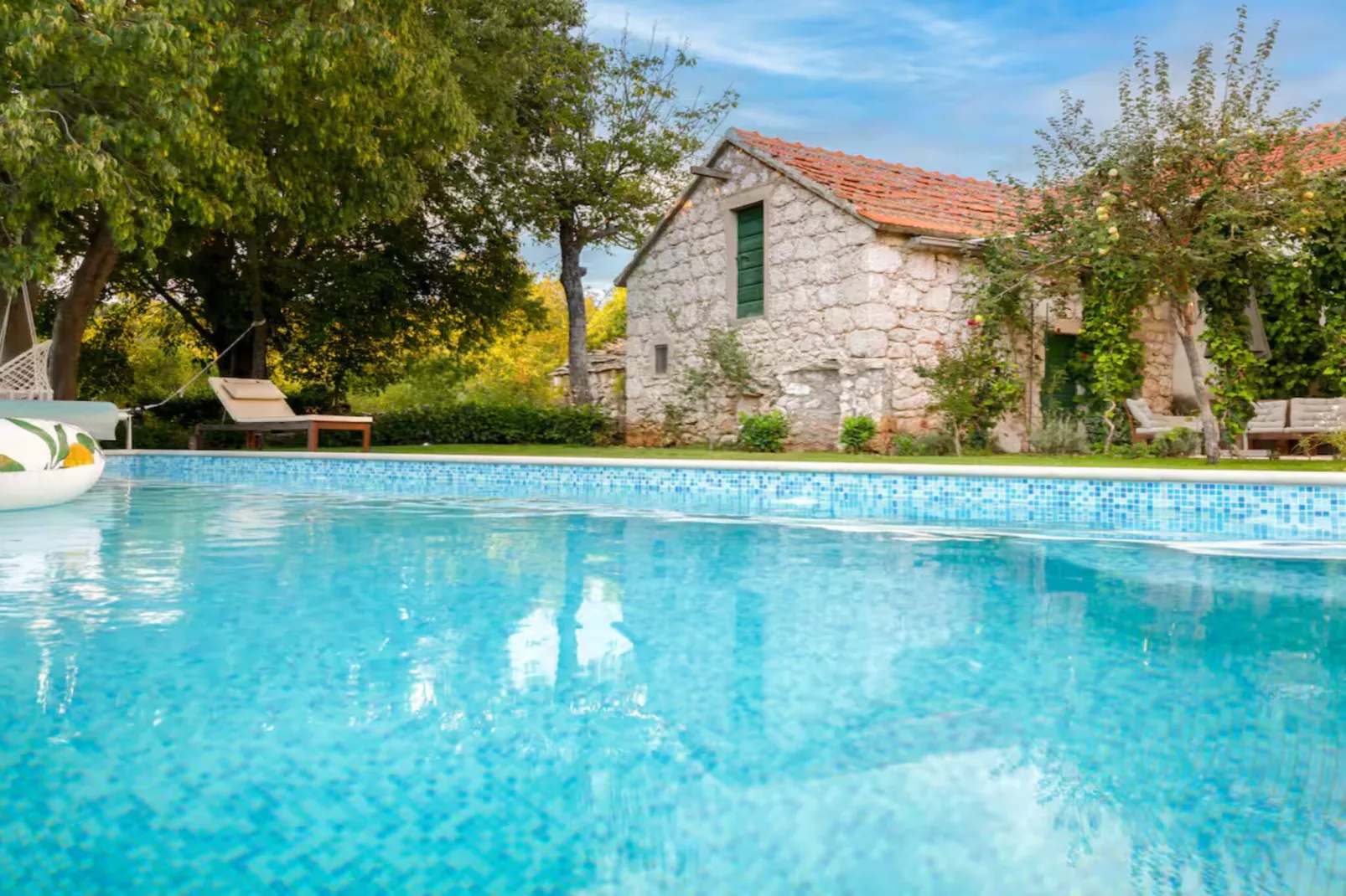 Villa Mima Pool Retreat - Five Bedroom Villa With Pool-Swimming pool