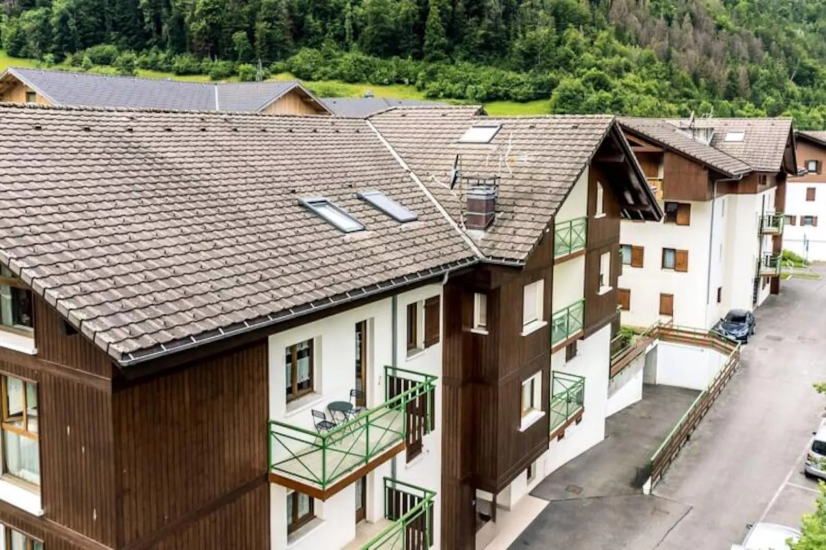 Slow Chalet Th&ocirc;nes: Lac & Montagne -15 Min Ski - Ascenseur, Balcon, Parking-Untagged