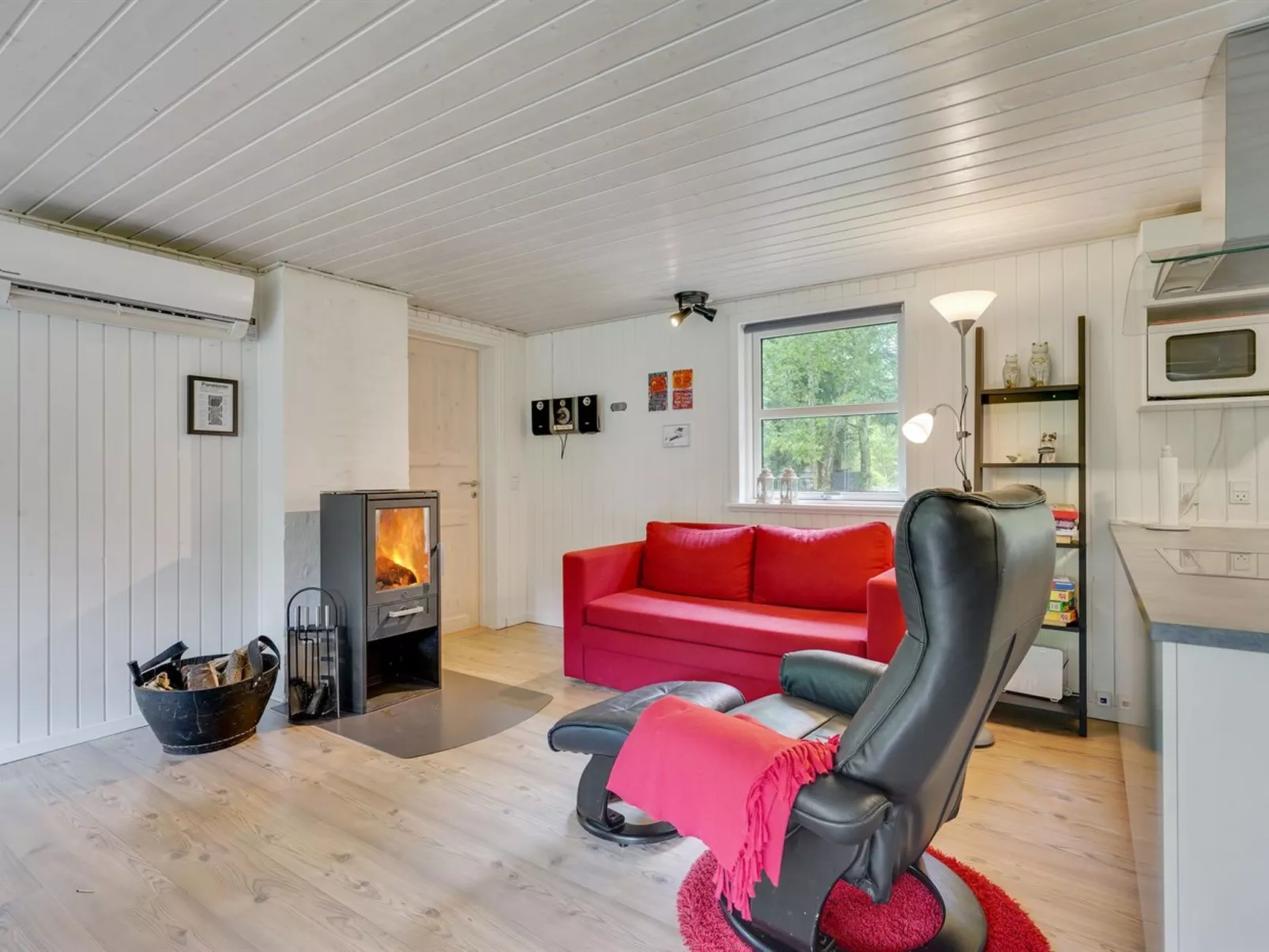 "Dorete" - 2.2km from the sea-Inside