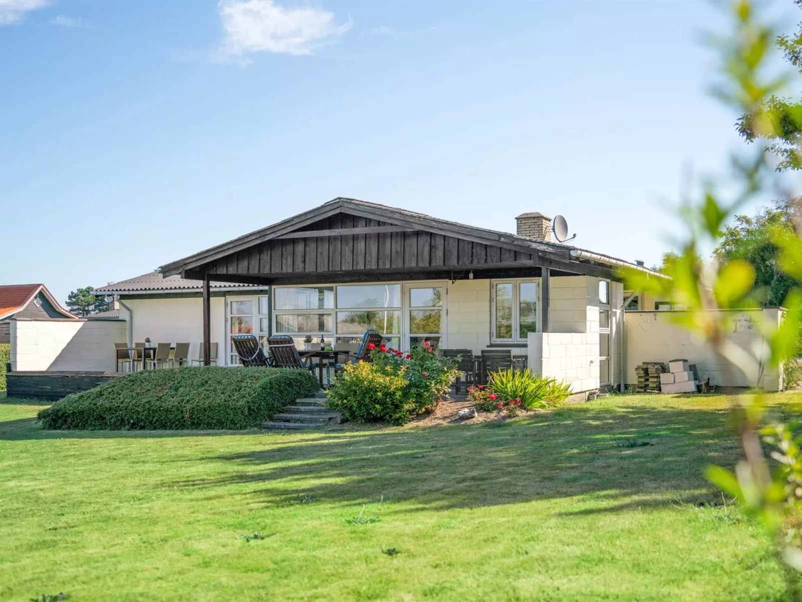 "Evald" - 200m from the sea-Outside