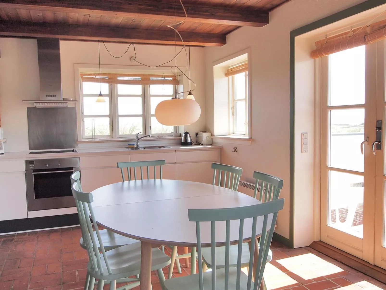 "Swanja" -  from the sea-Inside