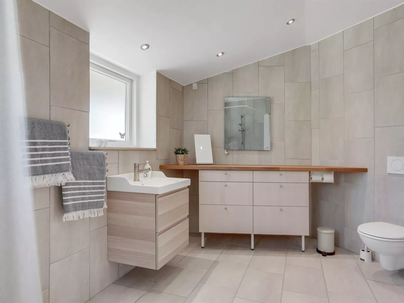 "Ullvi" - 3.8km from the sea-Inside