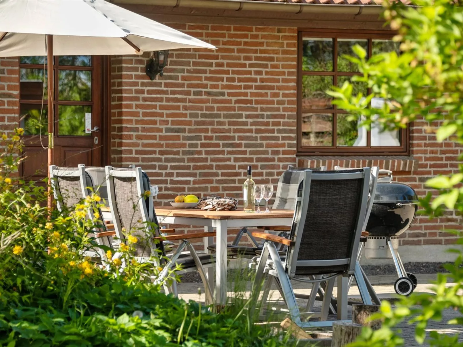 "Iiro" - 2.5km from the sea-Draußen