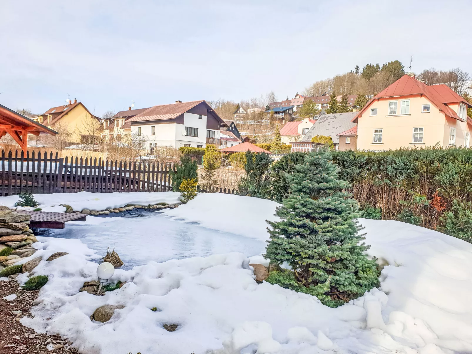 Pool & Sauna Vrchlabi-Outside