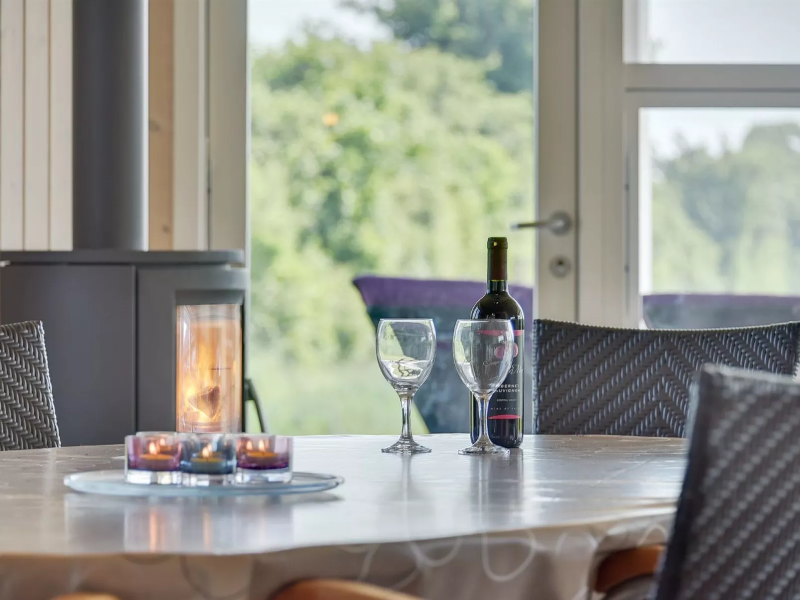 "Iorund" - 550m from the sea-Drinnen