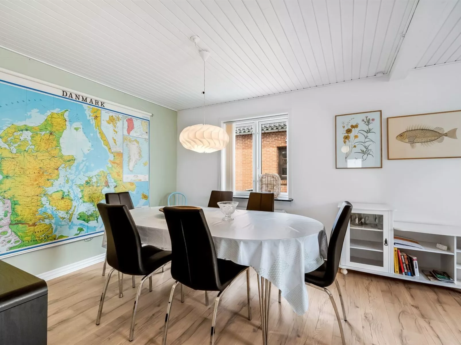 "Eluisa" - 300m from the sea-Inside