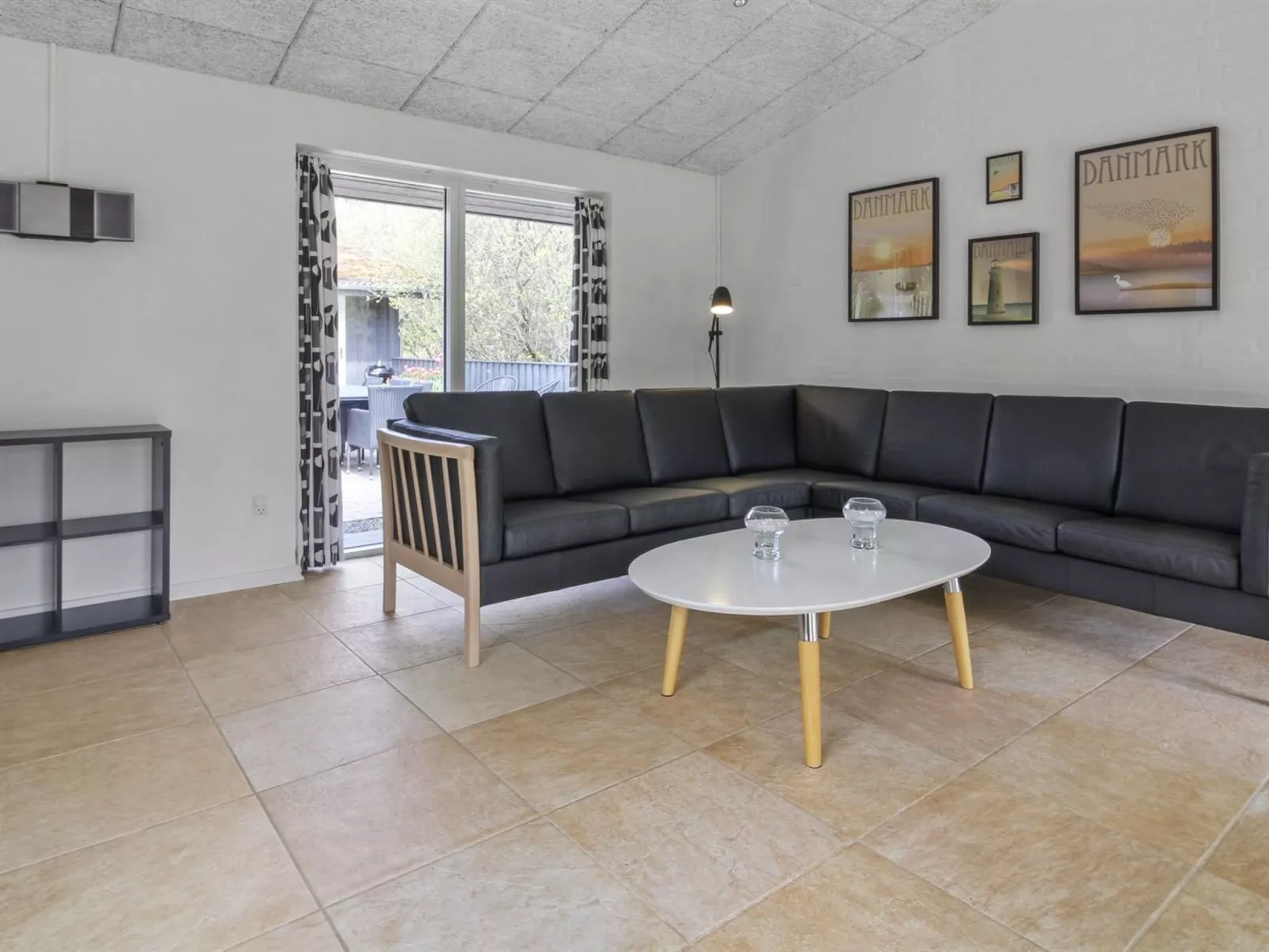 "Vieno" - 2.6km from the sea-Dedans