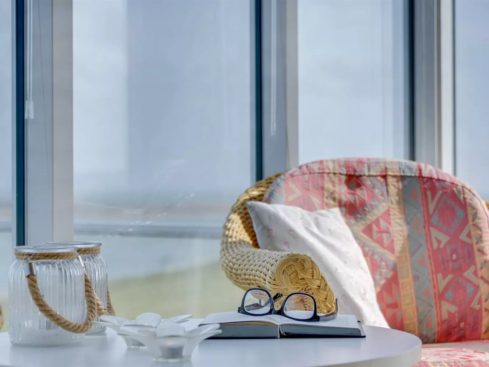 "Rajna" - 95m to the fjord-Inside