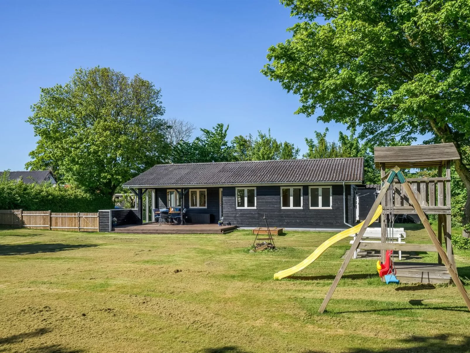 "Gunhil" - 200m from the sea-Outside