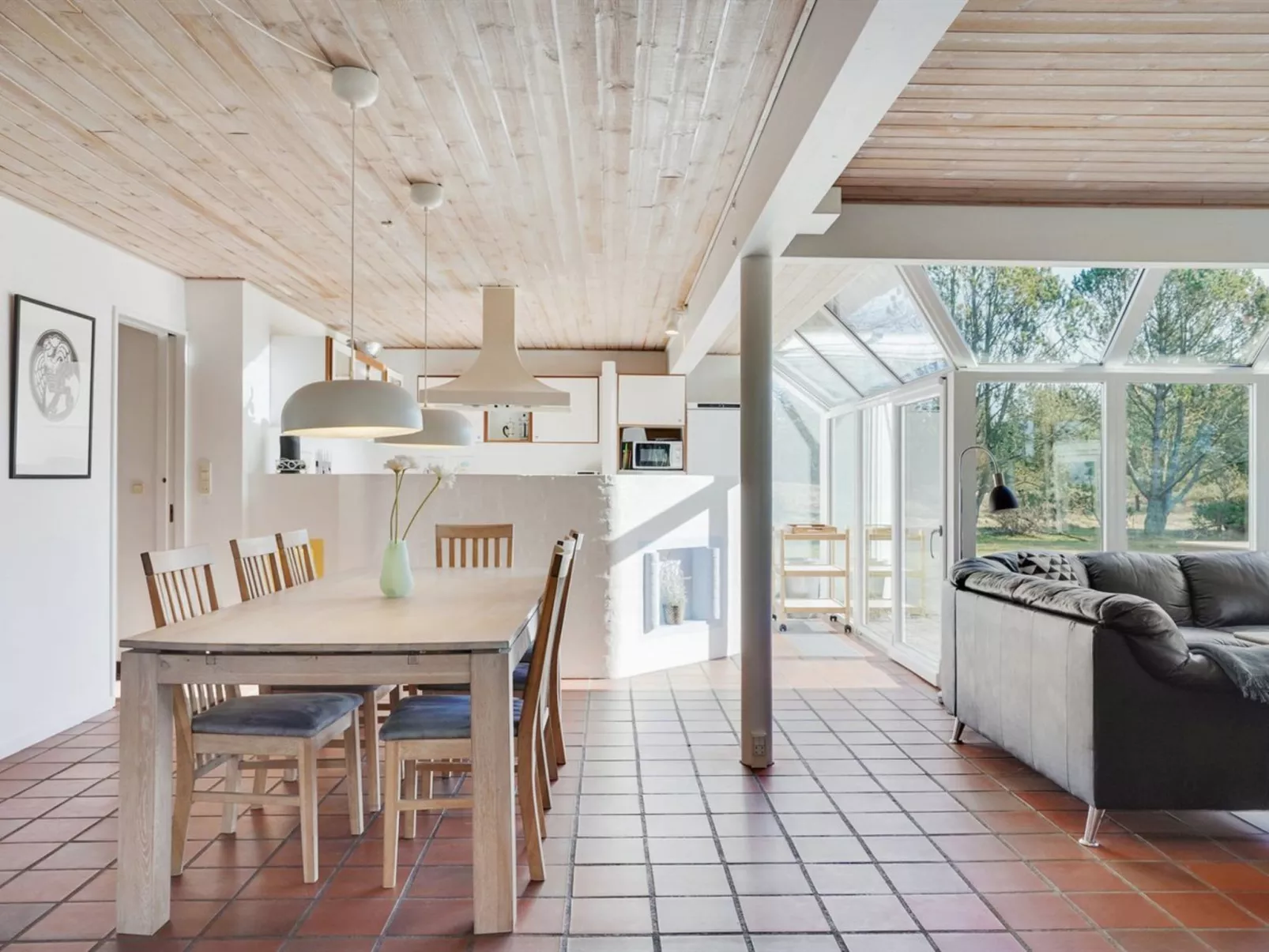 "Gertrudis" - 2km to the fjord-Inside