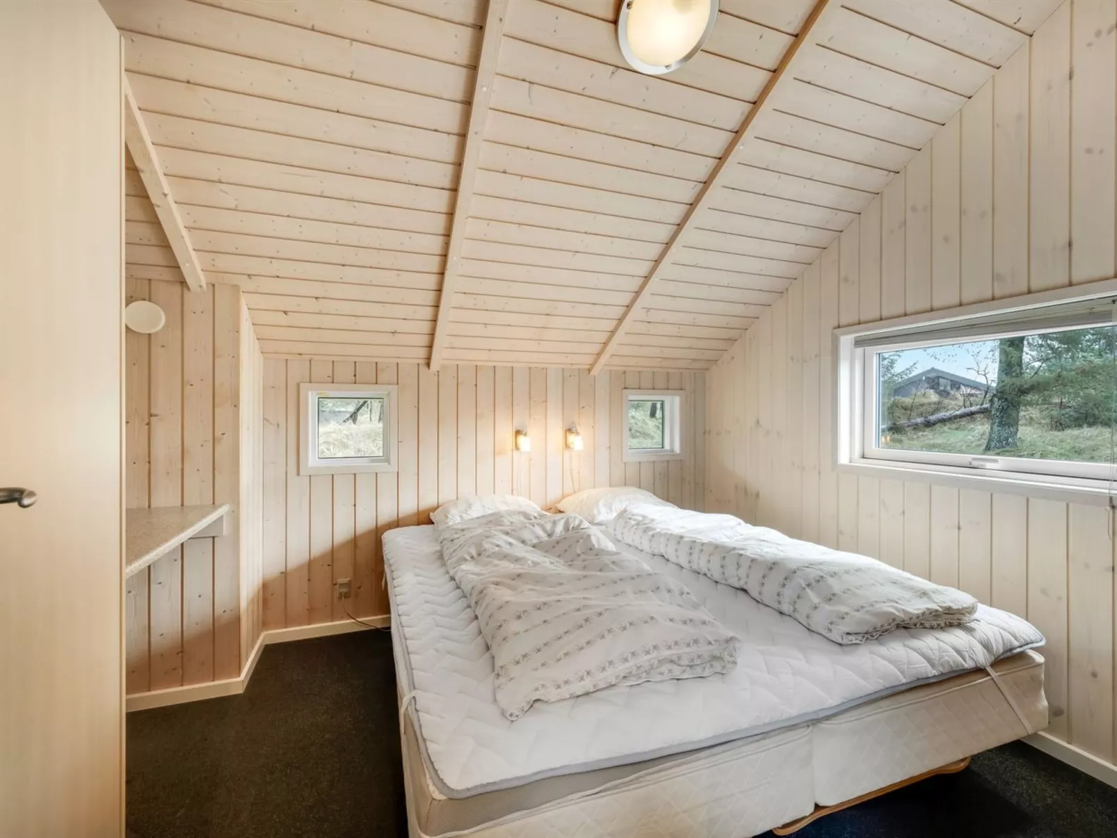 "Anisette" - 1km from the sea-Inside