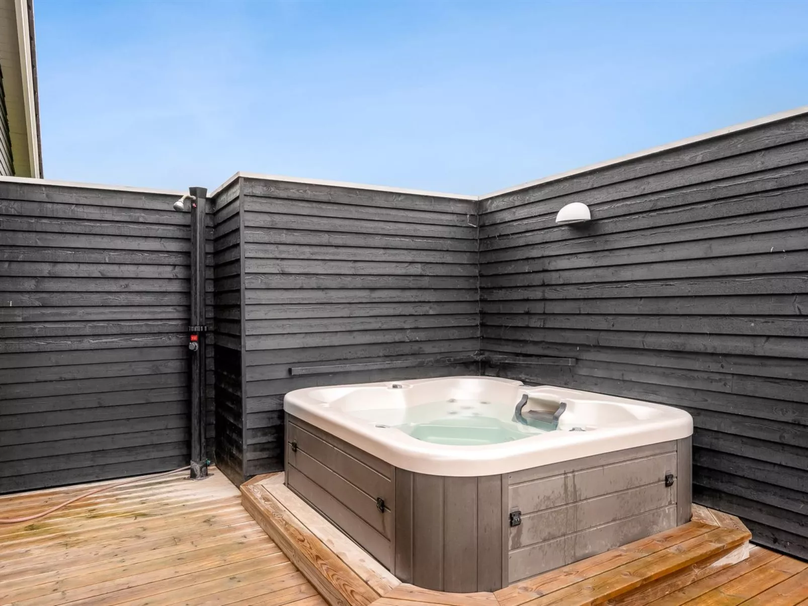 "Markku" - 400m from the sea-Outside