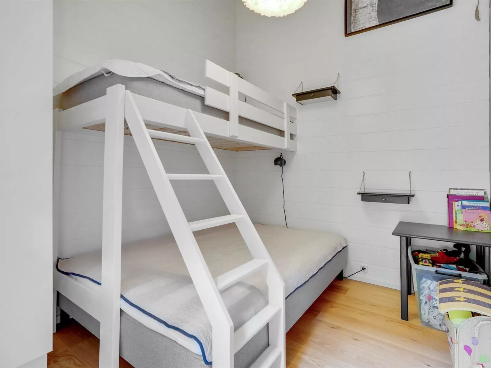 "Gunborg" - 400m from the sea-Drinnen