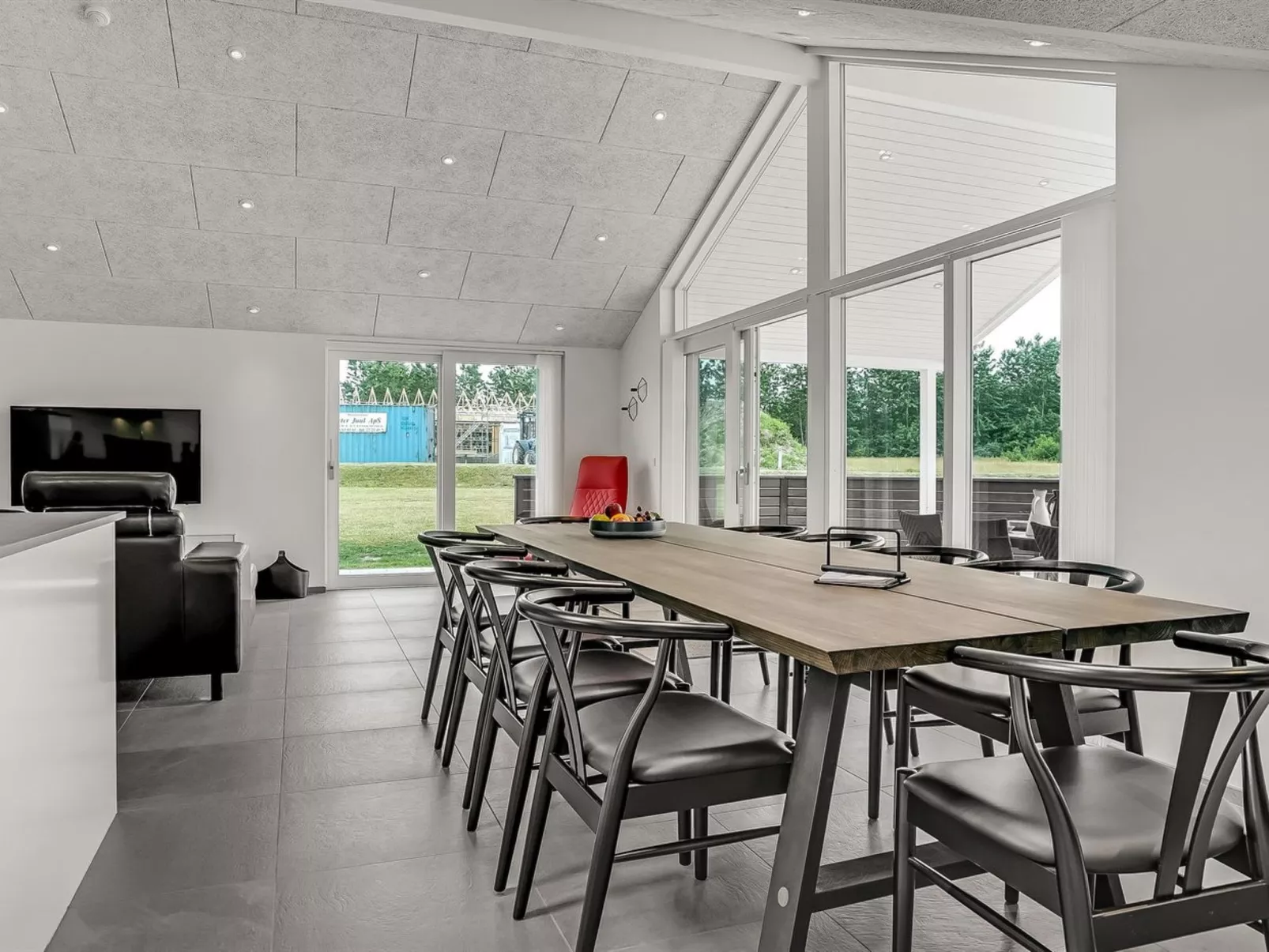 "Fegge" - 1.5km from the sea-Inside