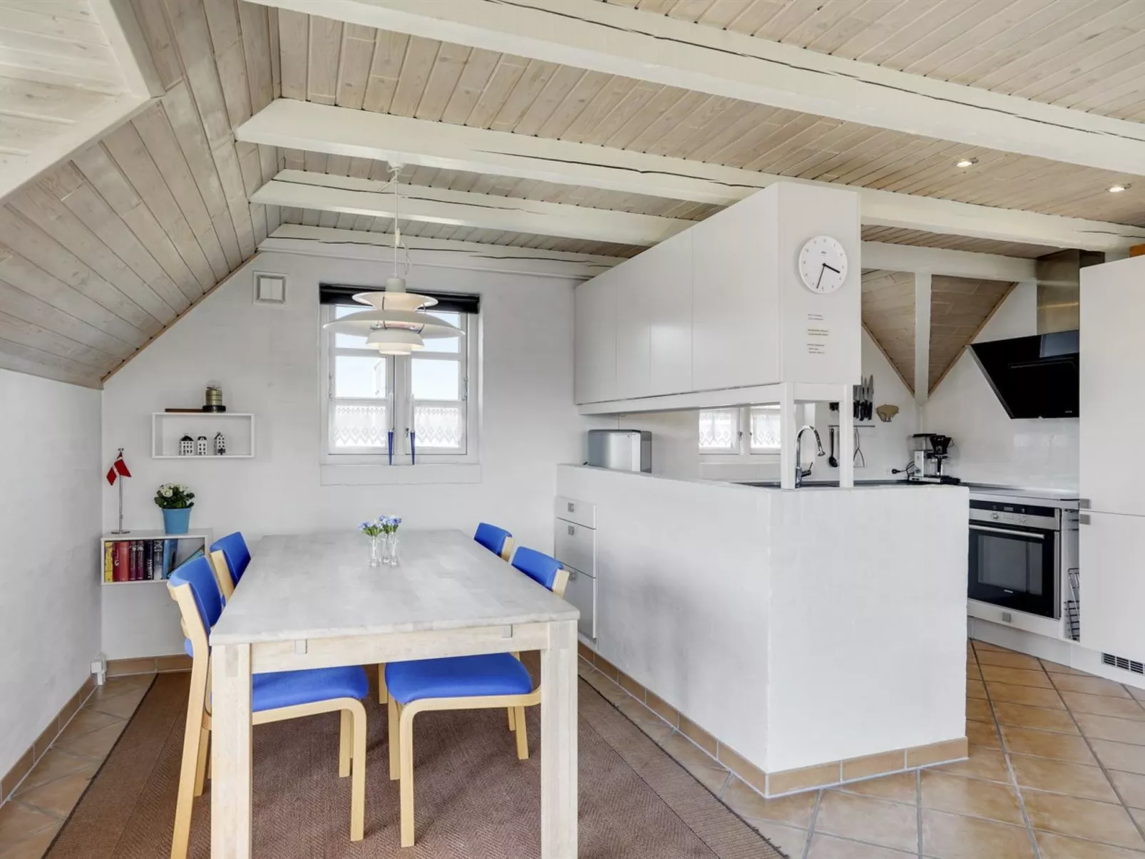 "Lavina" - 950m from the sea-Inside