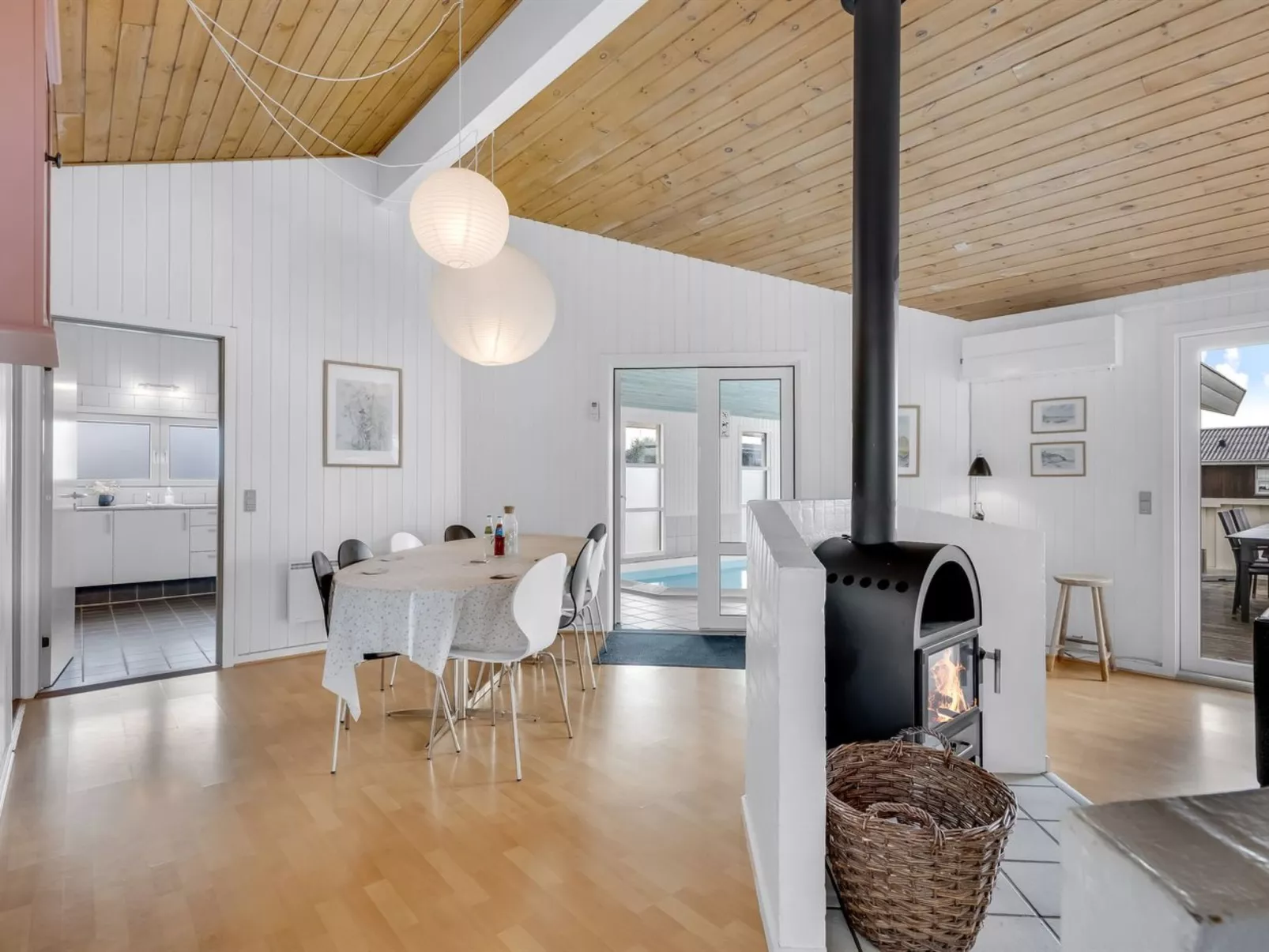 "Sulevi" - 200m to the fjord-Dedans