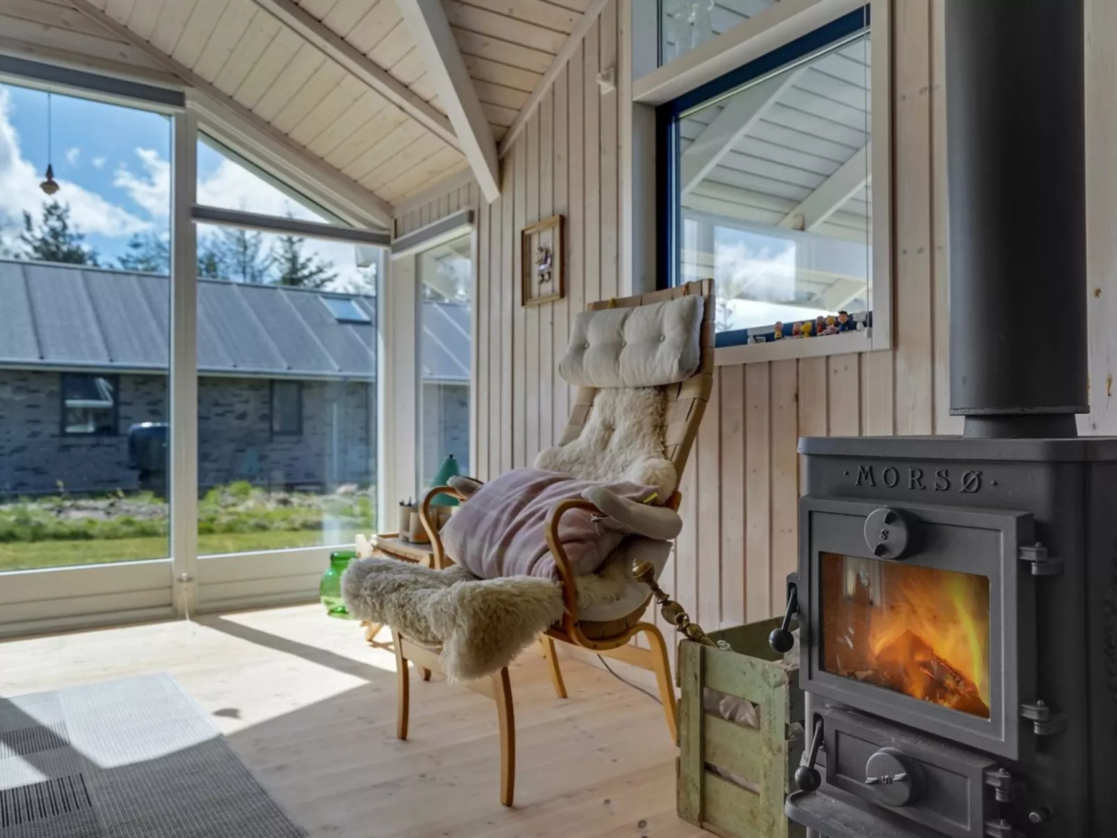 "Arleta" - 250m to the fjord-Inside