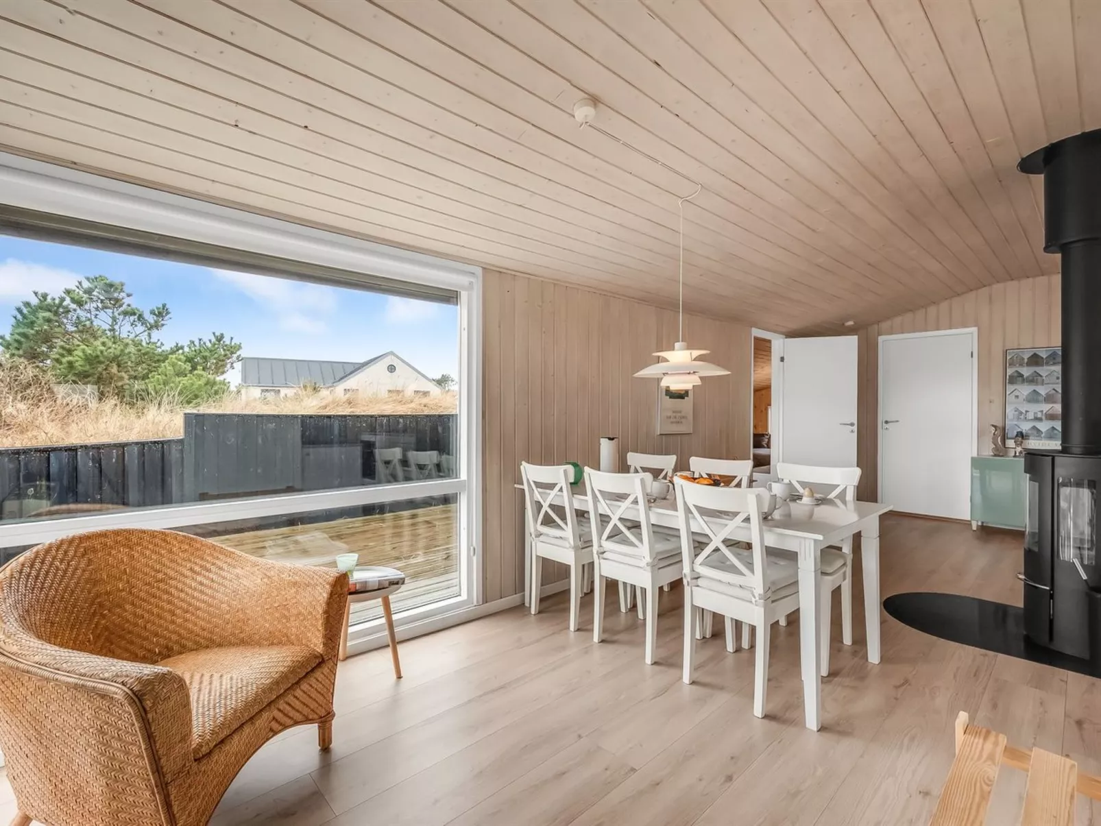 "Julan" - 600m from the sea-Drinnen