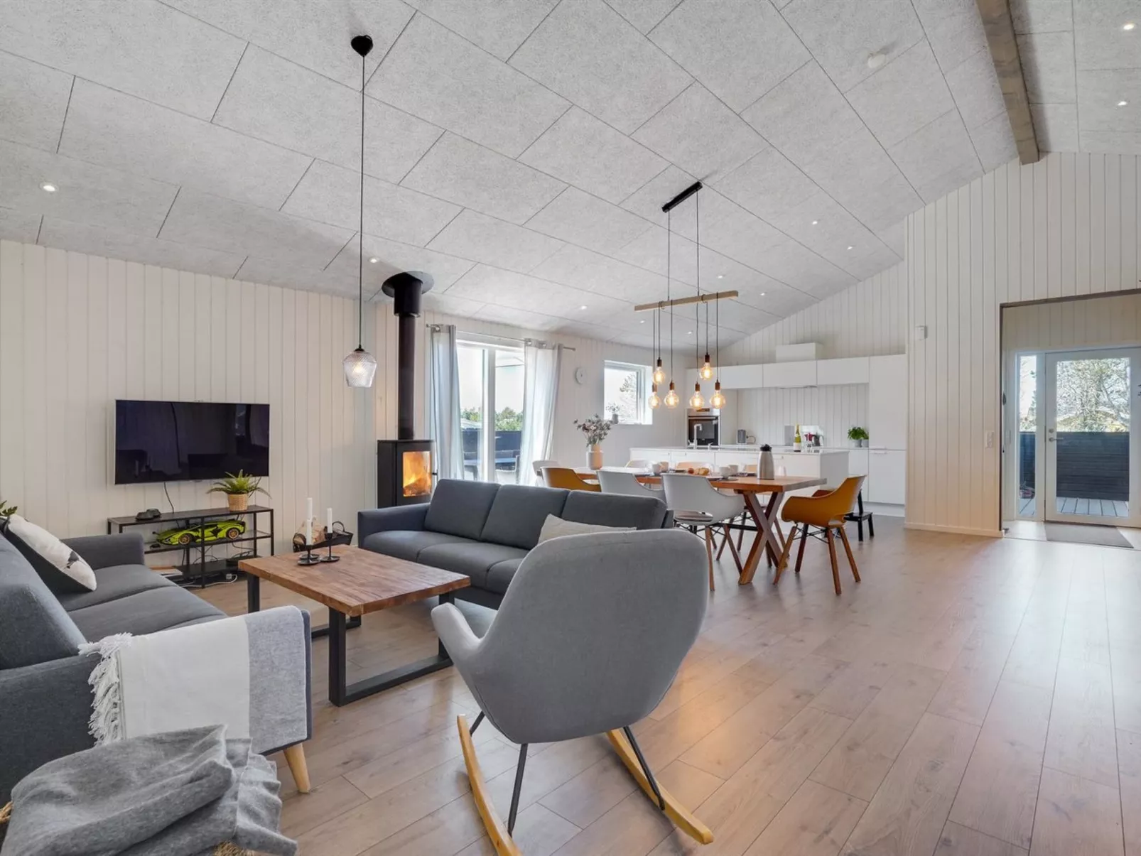 "Grimar" - 600m from the sea-Dedans