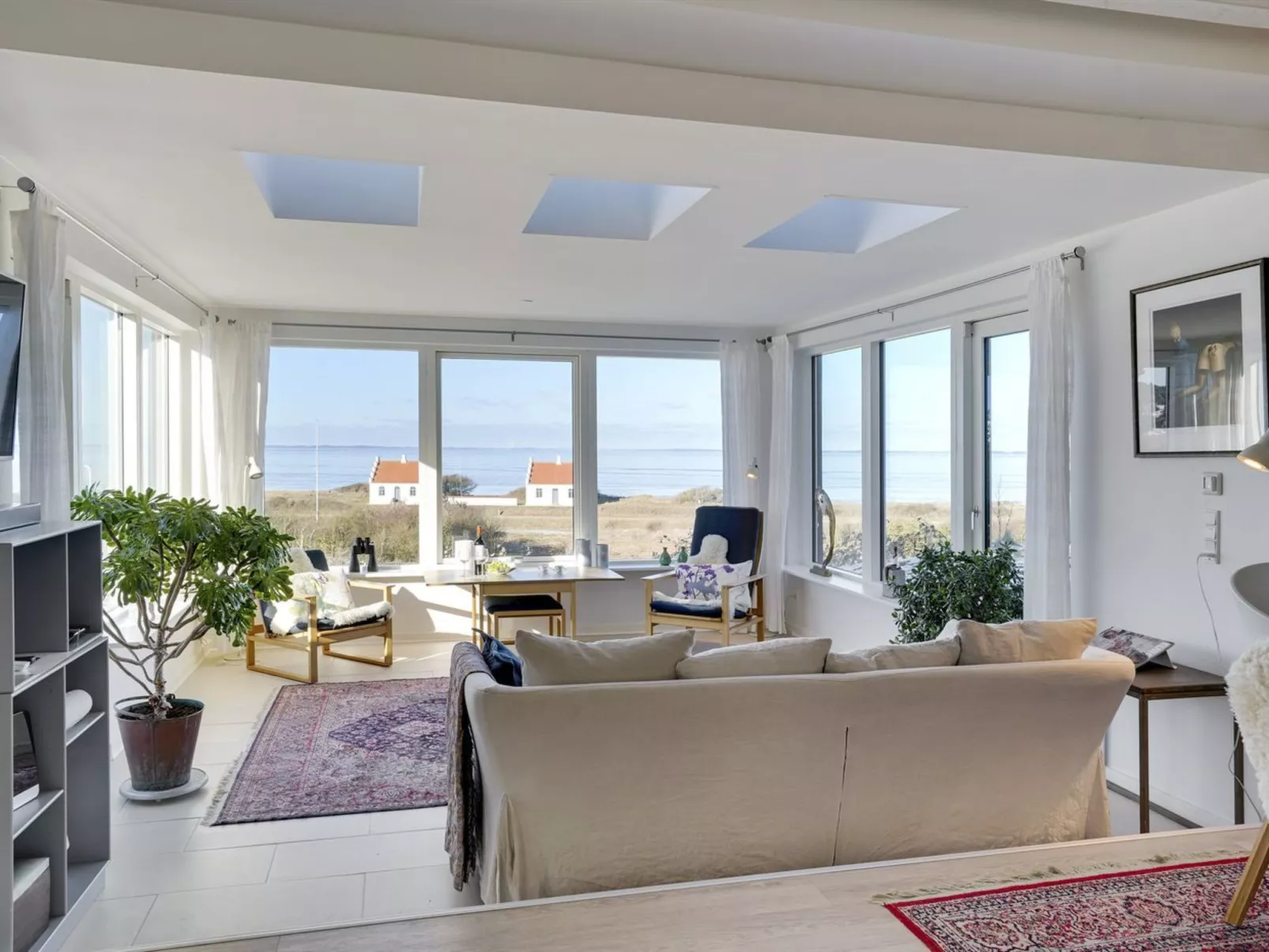 "Aranja" - 300m to the fjord-Inside