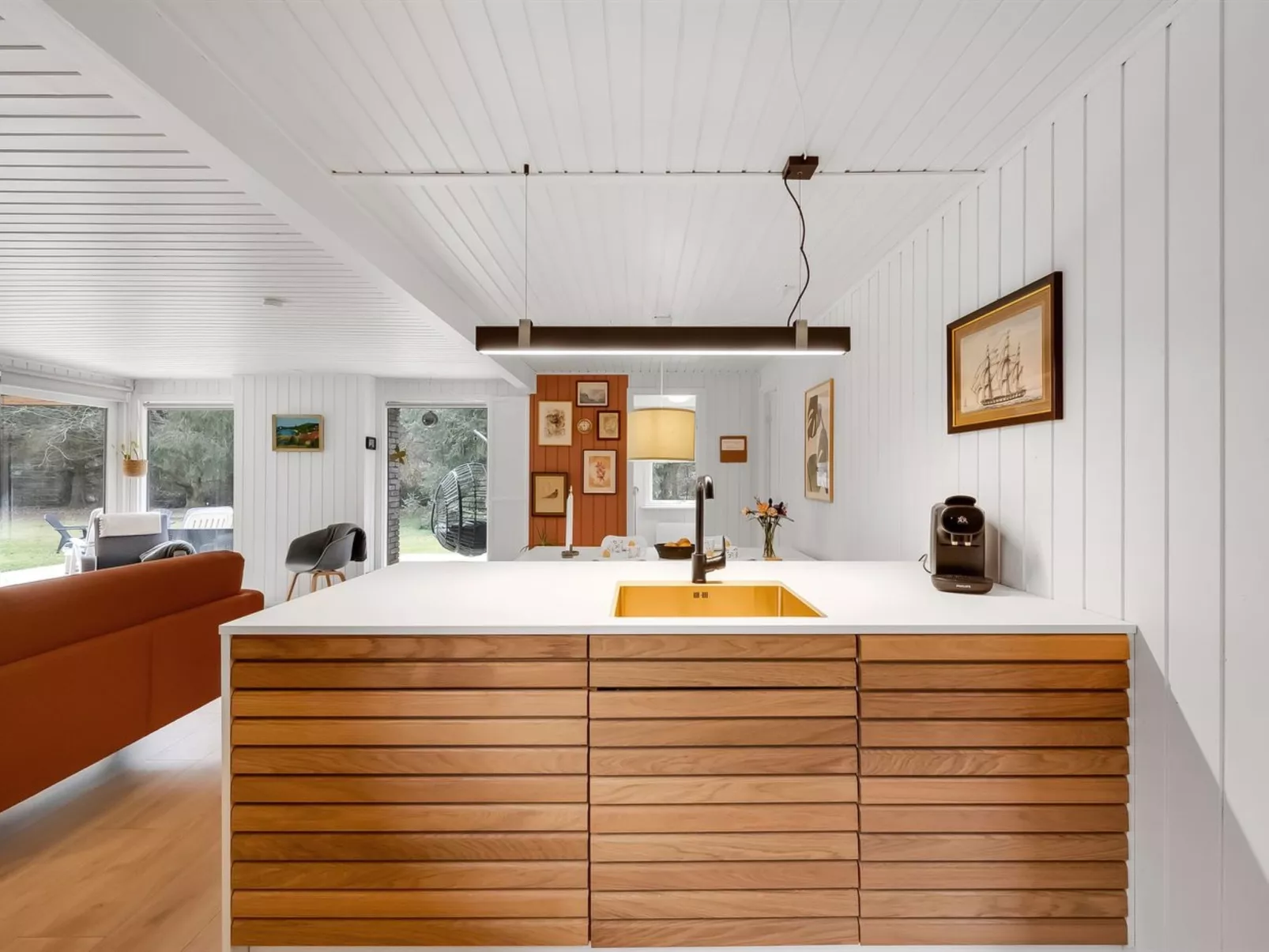 "Gudrid" - 250m to the fjord-Inside