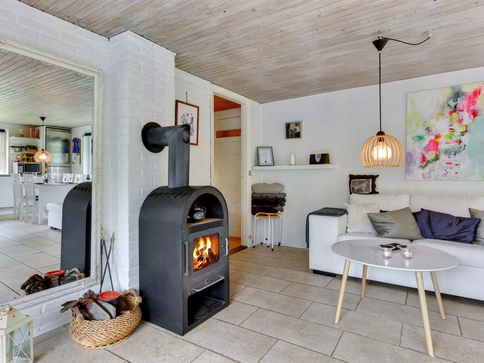 "Annelisa" - 200m to the fjord-Inside