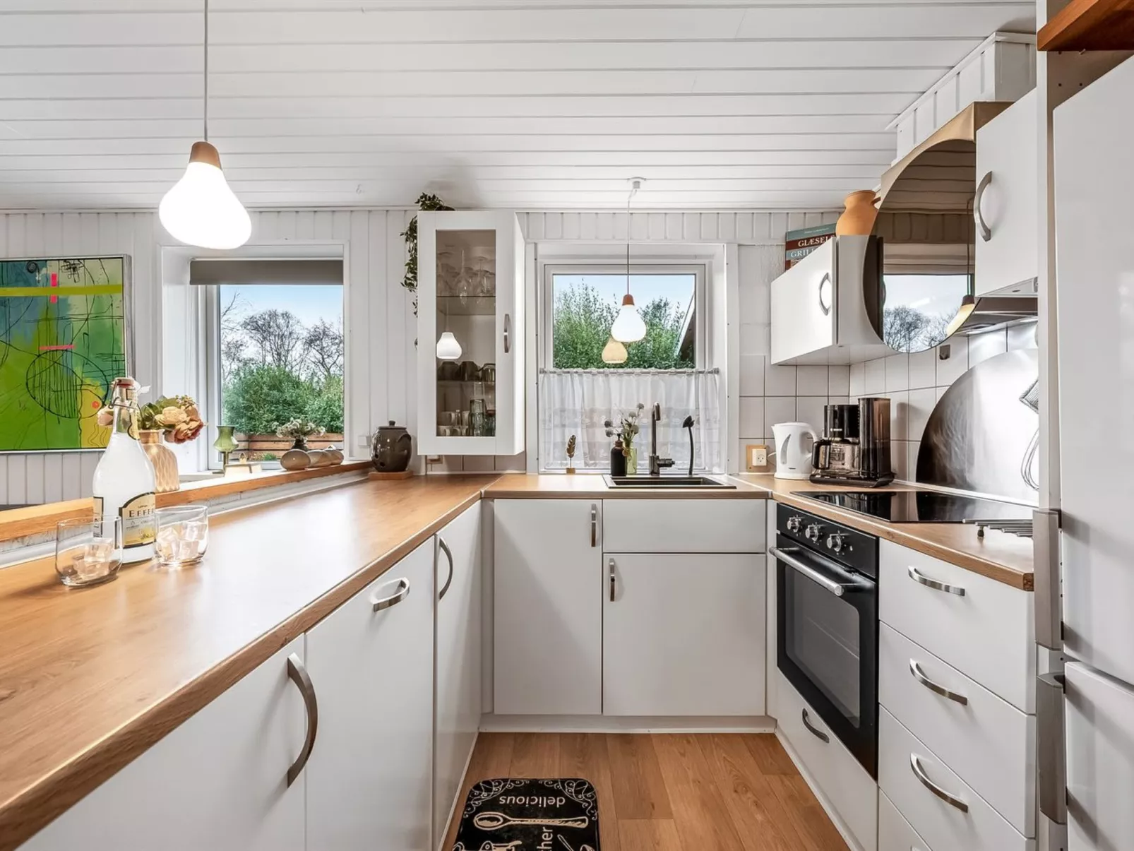 "Kjartan" - 32m to the fjord-Dedans