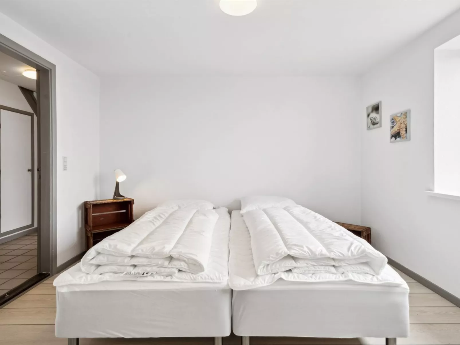 "Sira" - 25m from the sea-Inside