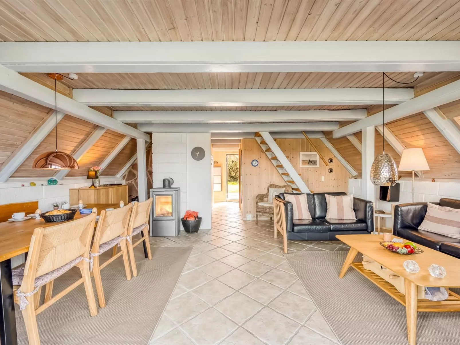 "Arlina" - 600m from the sea-Inside