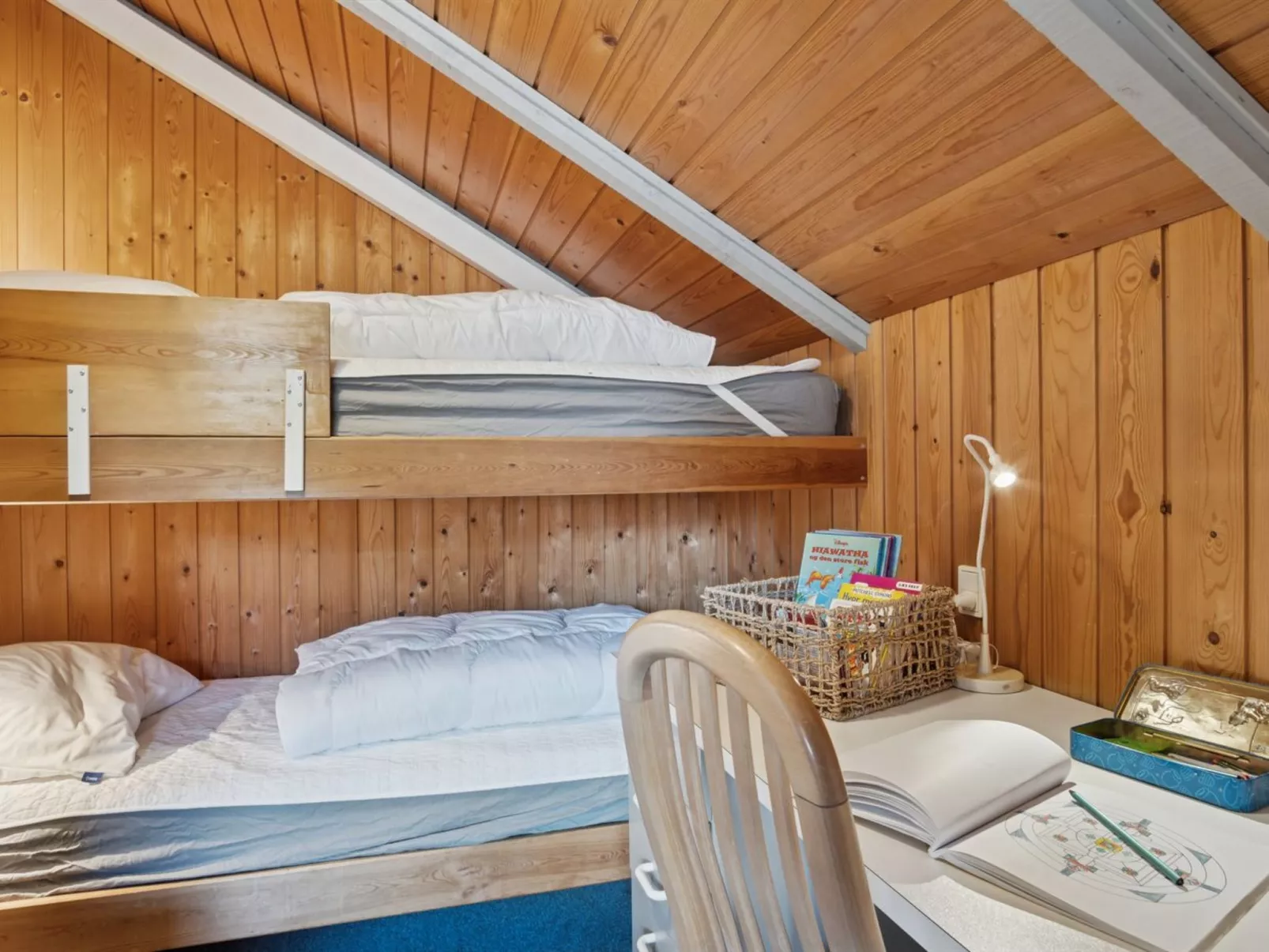 "Bessi" - 200m from the sea-Inside