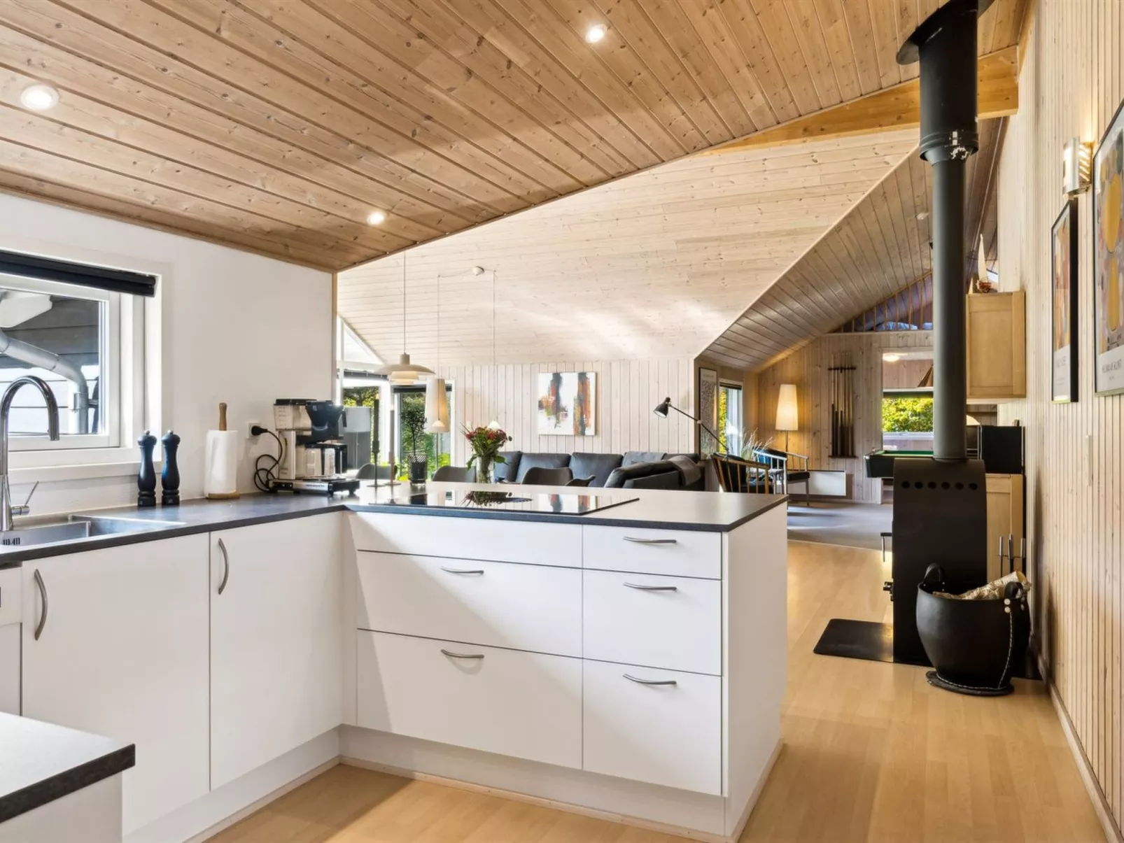 "Solborg" - 800m from the sea-Inside