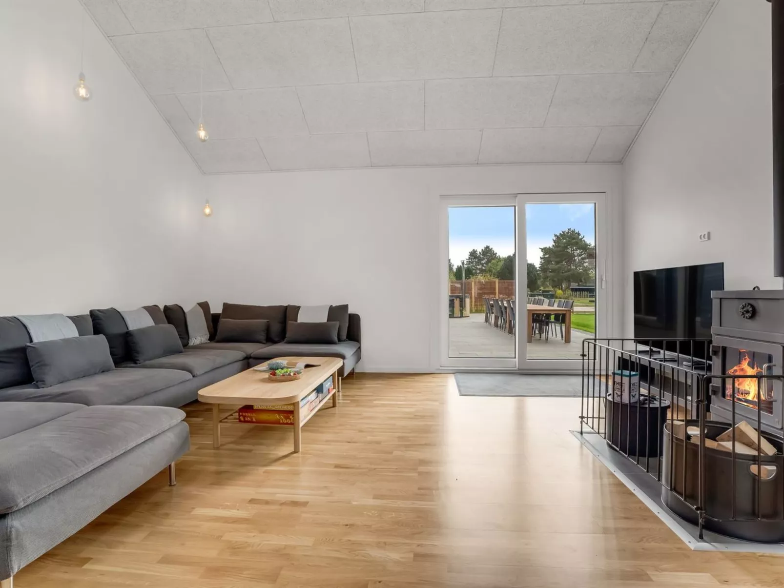 "Rajna" - 250m from the sea-Inside